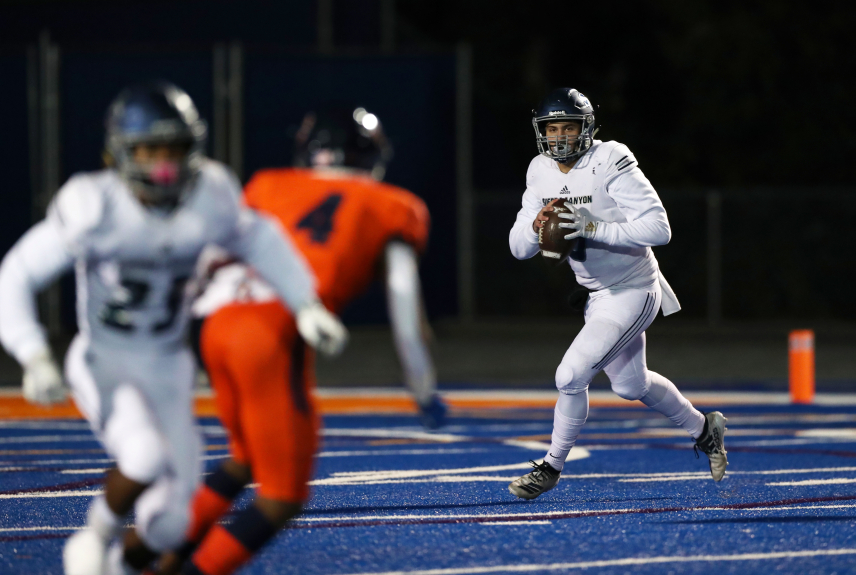 Chayden Peery’s decision to graduate early leaves Sierra Canyon with QB battle
