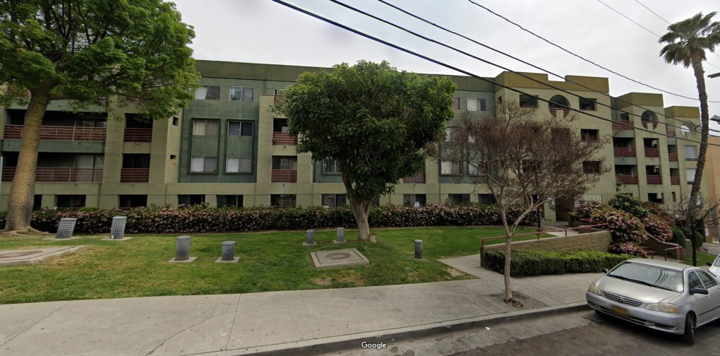 City of LA looks into buying enough buildings to preserve 10,000 units of affordable housing