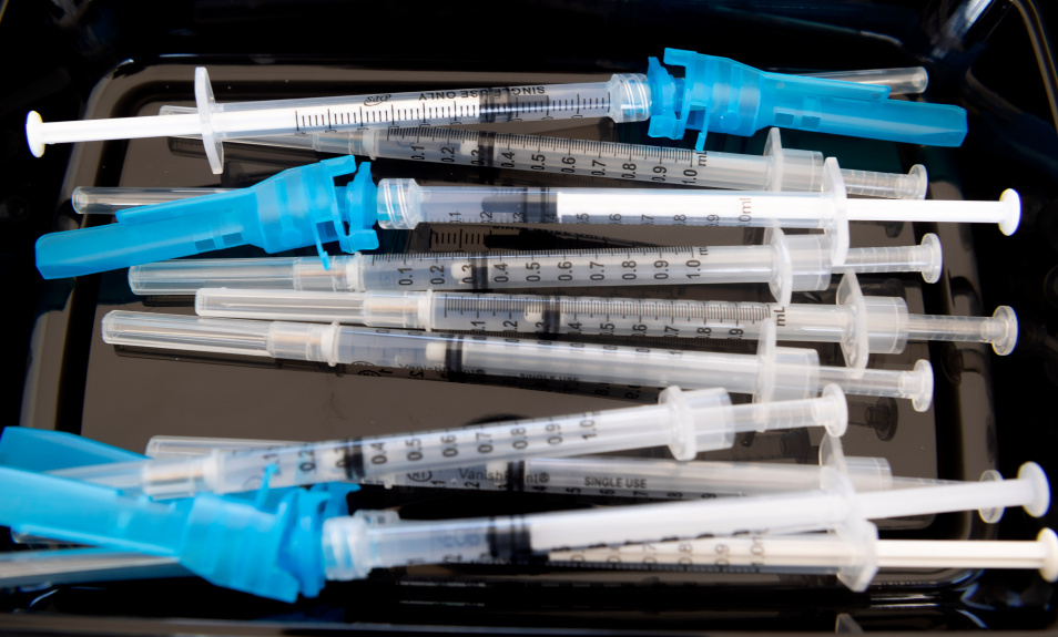 Kaiser Permanente asks for patience as coronavirus vaccine supplies lag