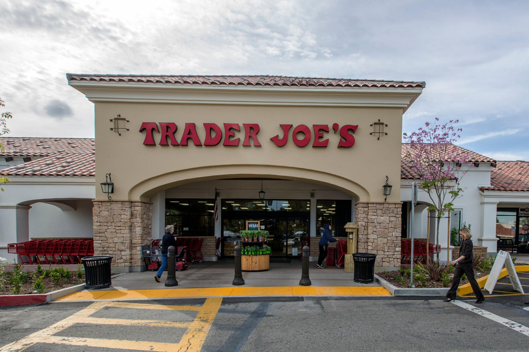 Man who robbed Trader Joe’s in OC, San Fernando and San Gabriel valleys, South Bay and IE to be sentenced