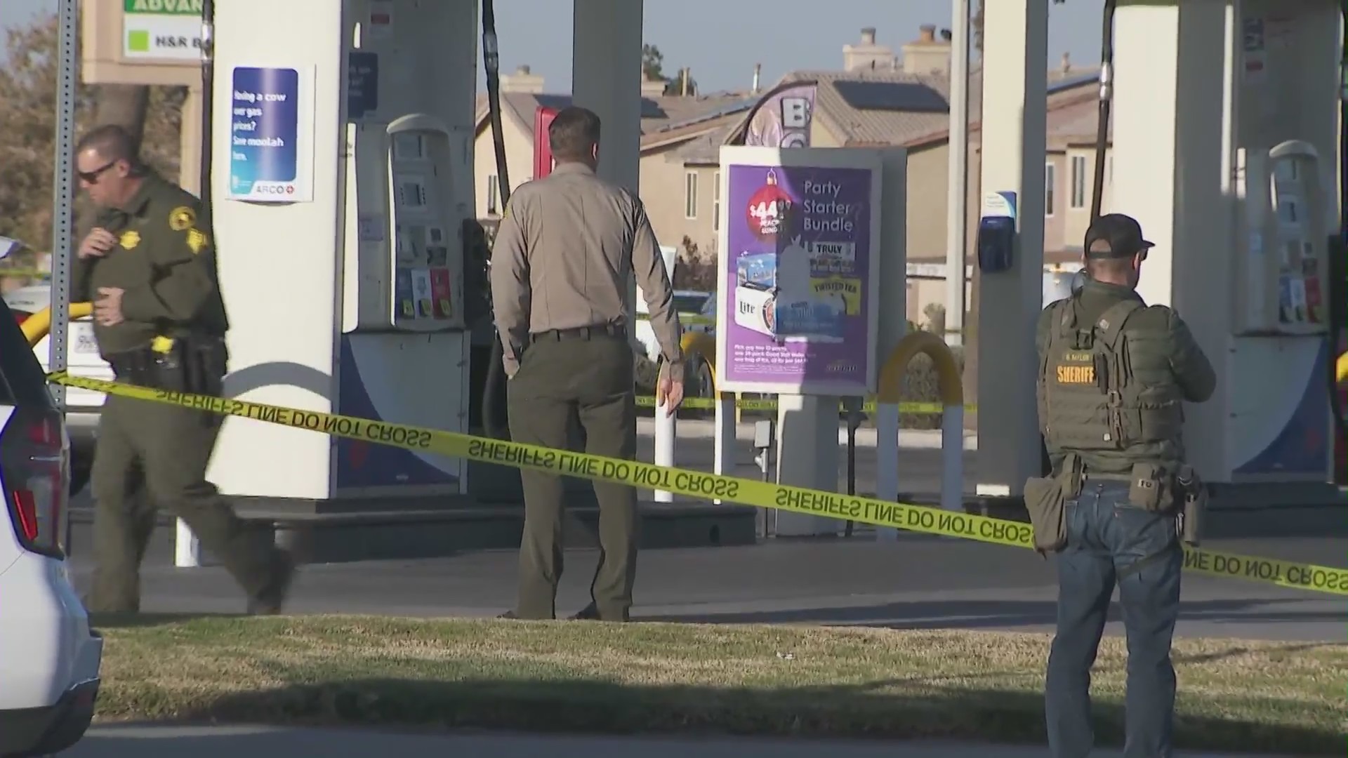San Bernardino County sheriff’s deputy hurt, suspect dead after shootout